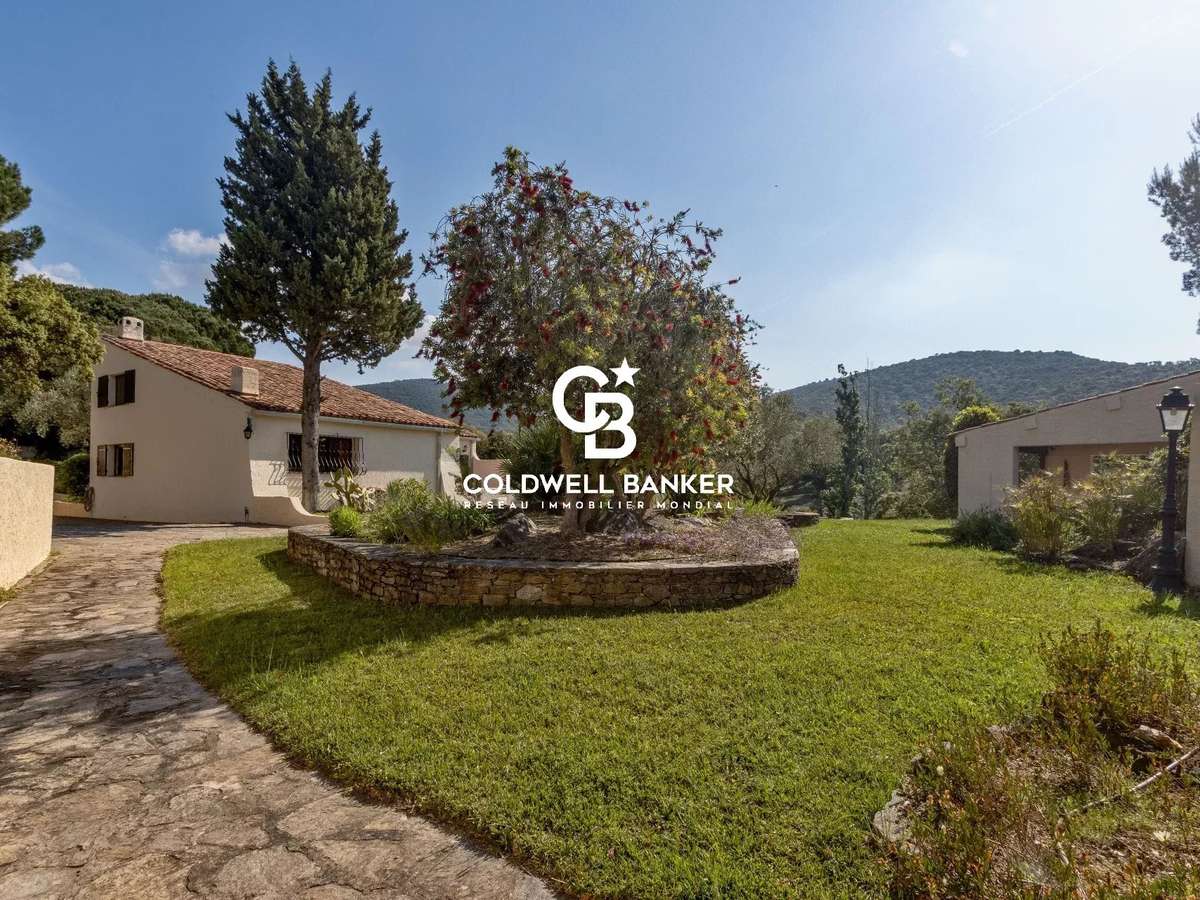 Villa Bormes-les-Mimosas