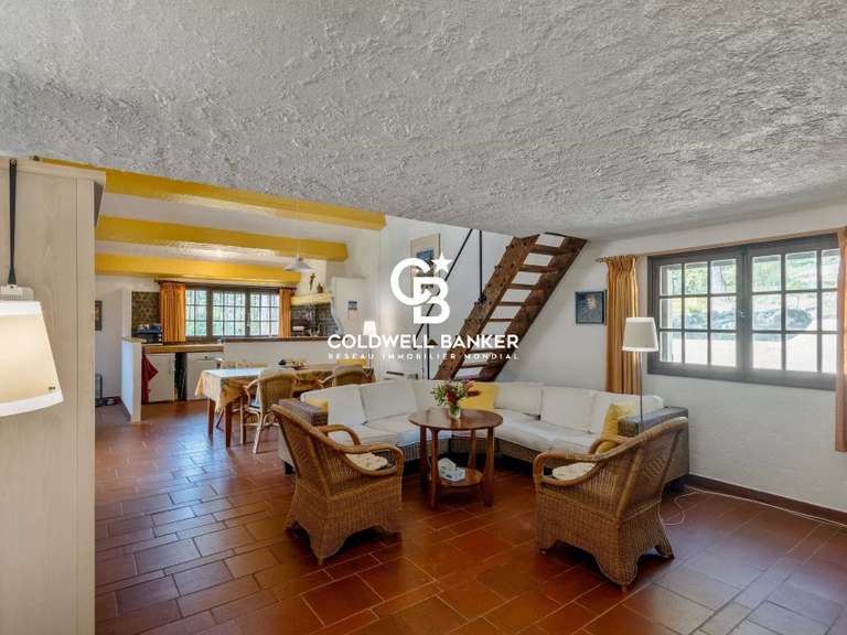 Villa Bormes-les-Mimosas - 6 bedrooms - 239m²