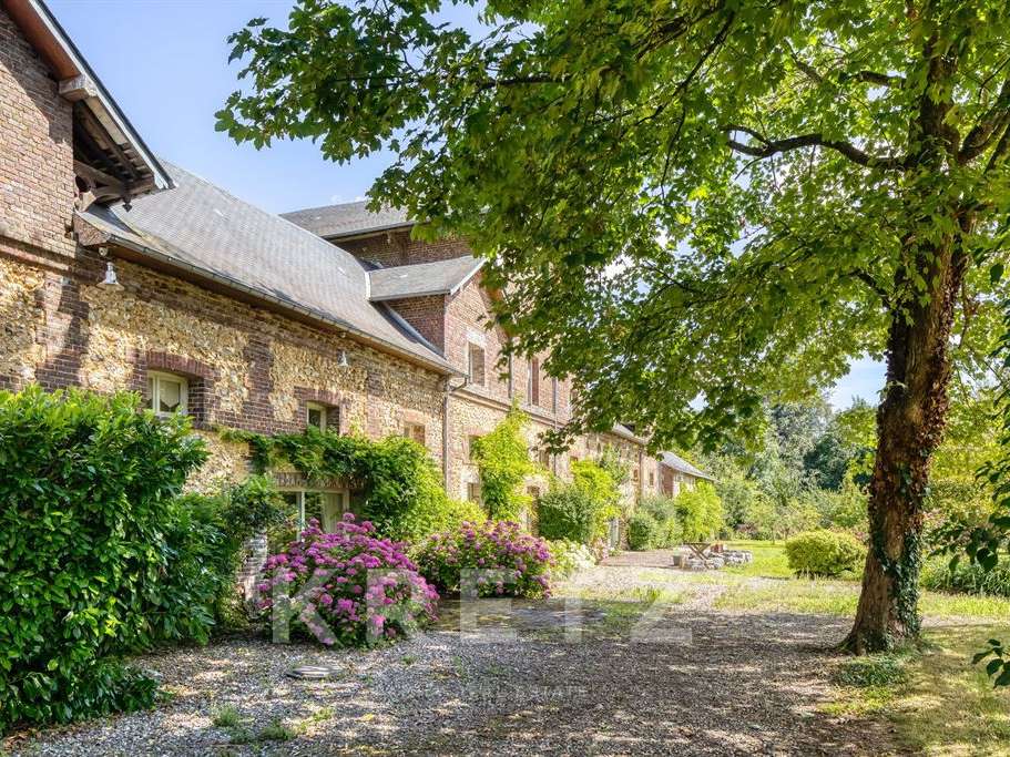 Maison Bosc-Guérard-Saint-Adrien