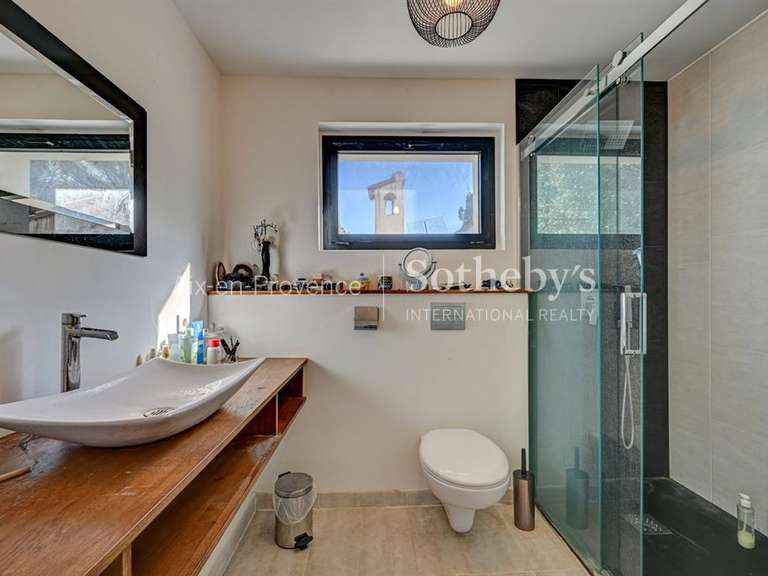 Maison Bouc-Bel-Air - 3 chambres - 230m²