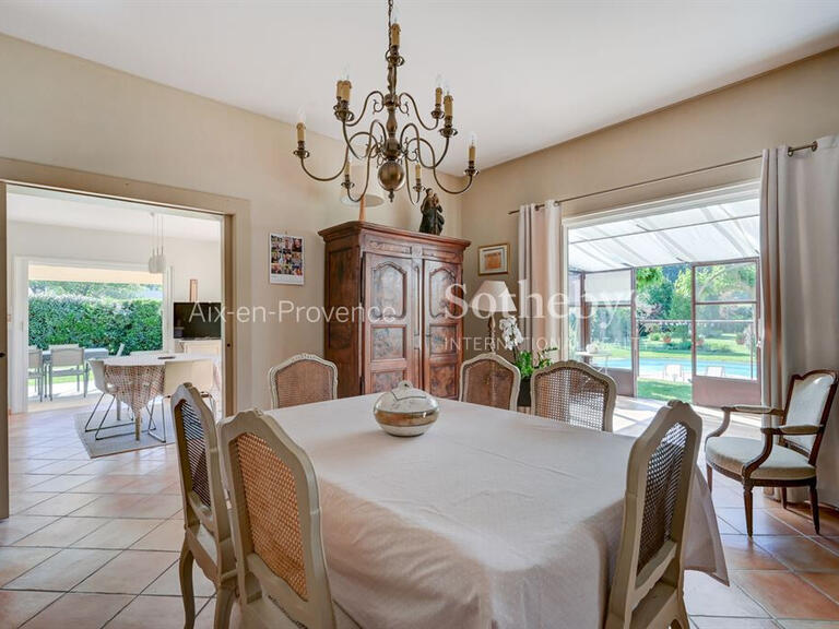 Maison Bouc-Bel-Air - 7 chambres - 386m²