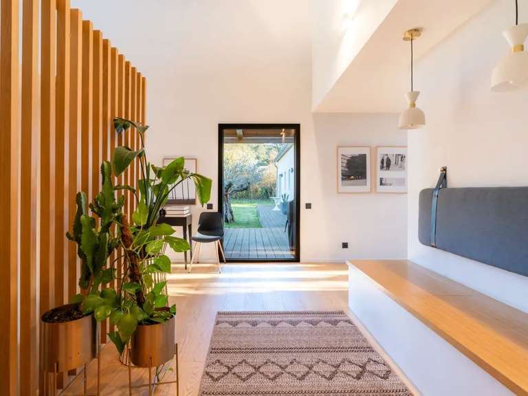 Maison Bouc-Bel-Air - 6 chambres - 215m²