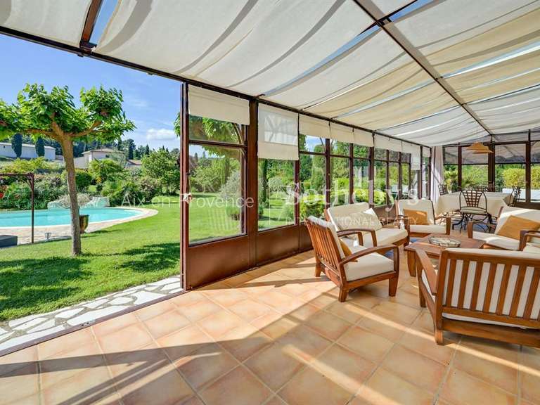 Maison Bouc-Bel-Air - 7 chambres - 386m²