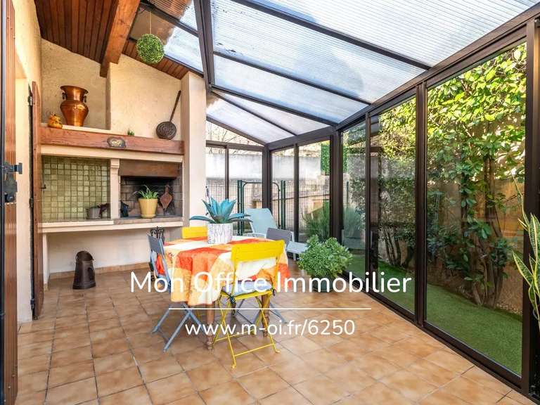 Maison Bouc-Bel-Air - 3 chambres - 115m²