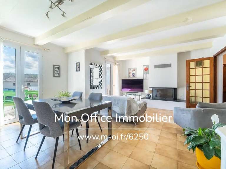 Maison Bouc-Bel-Air - 3 chambres - 115m²
