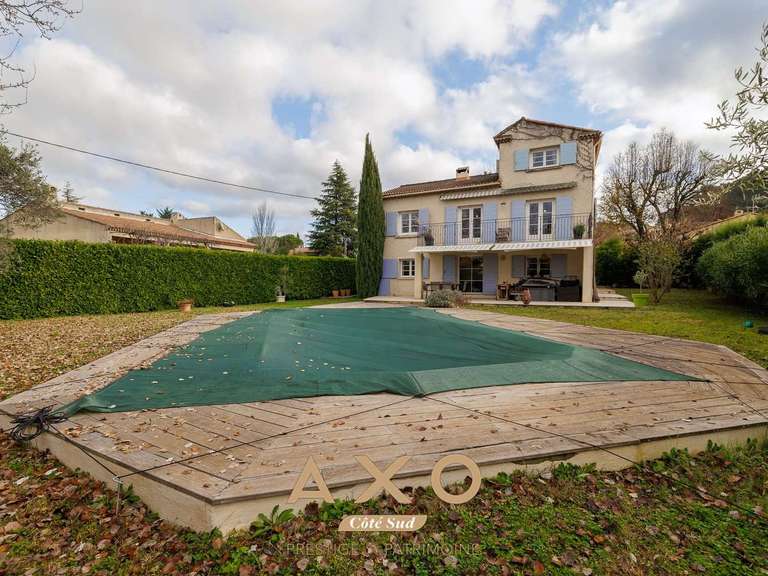 House Bouc-Bel-Air - 4 bedrooms