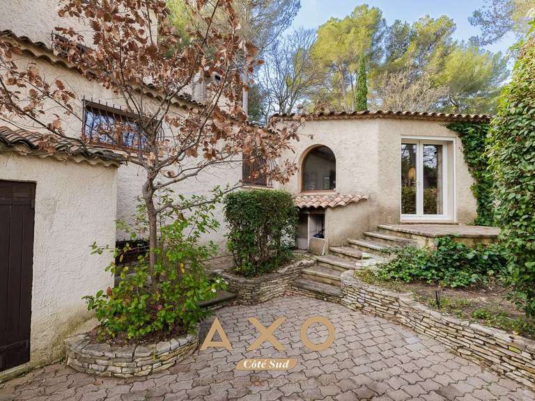 Maison Bouc-Bel-Air - 5 chambres