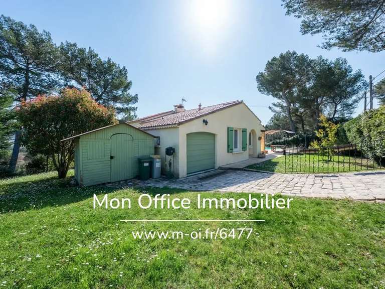 Maison Bouc-Bel-Air - 5 chambres - 120m²