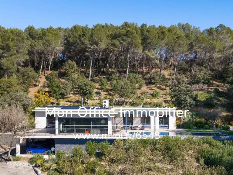 Maison Bouc-Bel-Air - 3 chambres - 280m²