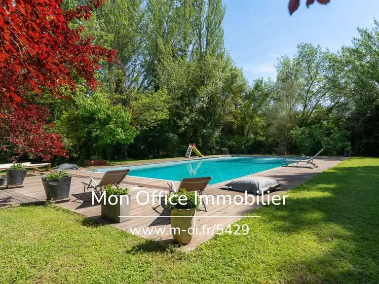Maison Bouc-Bel-Air - 4 chambres - 226m²
