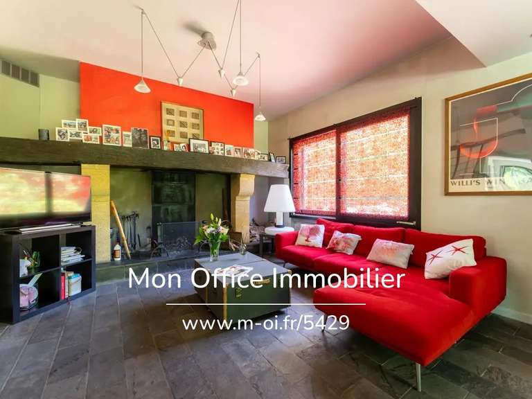 Maison Bouc-Bel-Air - 4 chambres - 226m²