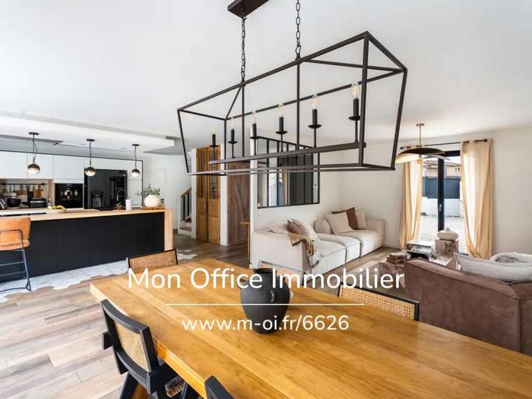 Maison Bouc-Bel-Air - 4 chambres - 150m²