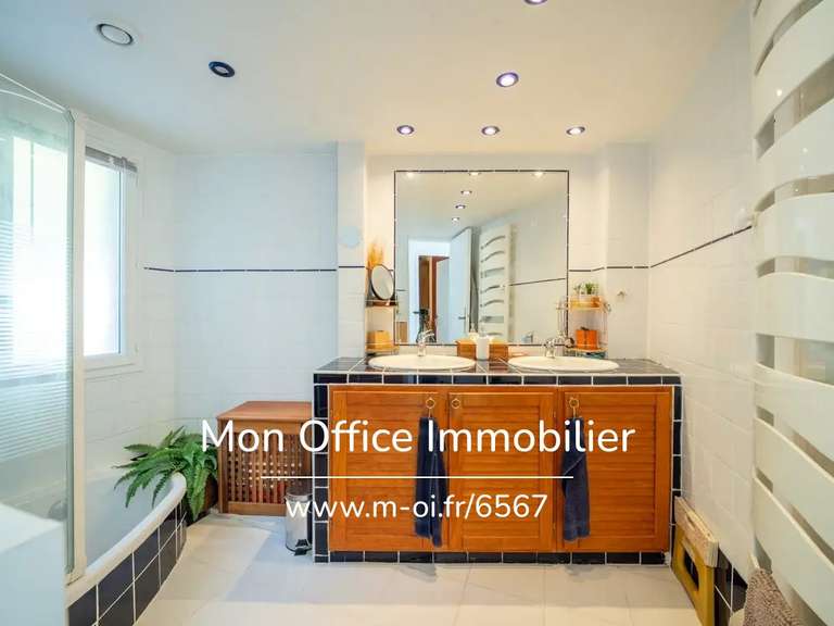 Maison Bouc-Bel-Air - 4 chambres - 140m²