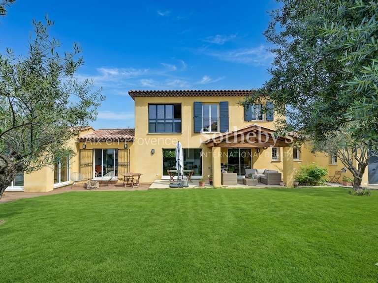 Maison Bouc-Bel-Air - 3 chambres - 172m²