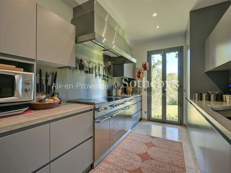 Maison Bouc-Bel-Air - 5 chambres - 460m²