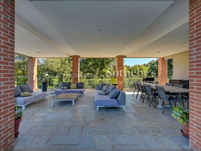 Maison Bouc-Bel-Air - 5 chambres - 460m²