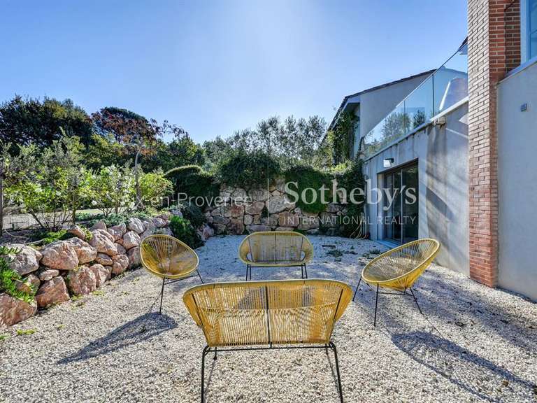 Maison Bouc-Bel-Air - 5 chambres - 460m²