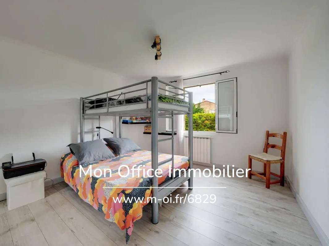 House Bouc-Bel-Air