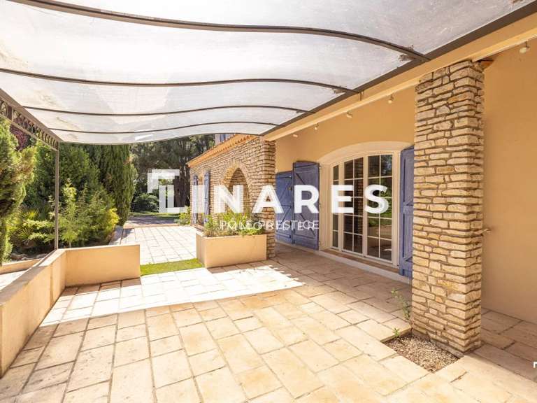 Maison Bouc-Bel-Air - 5 chambres - 308m²