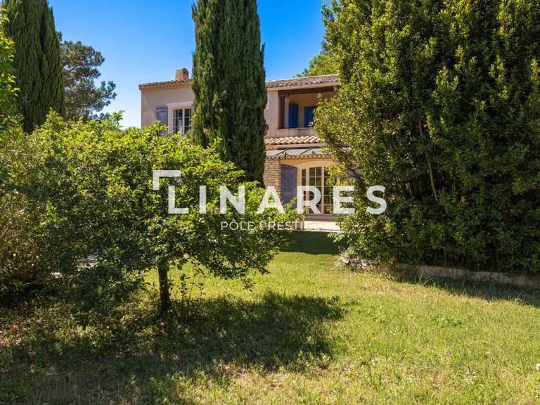 House Bouc-Bel-Air - 5 bedrooms - 308m²