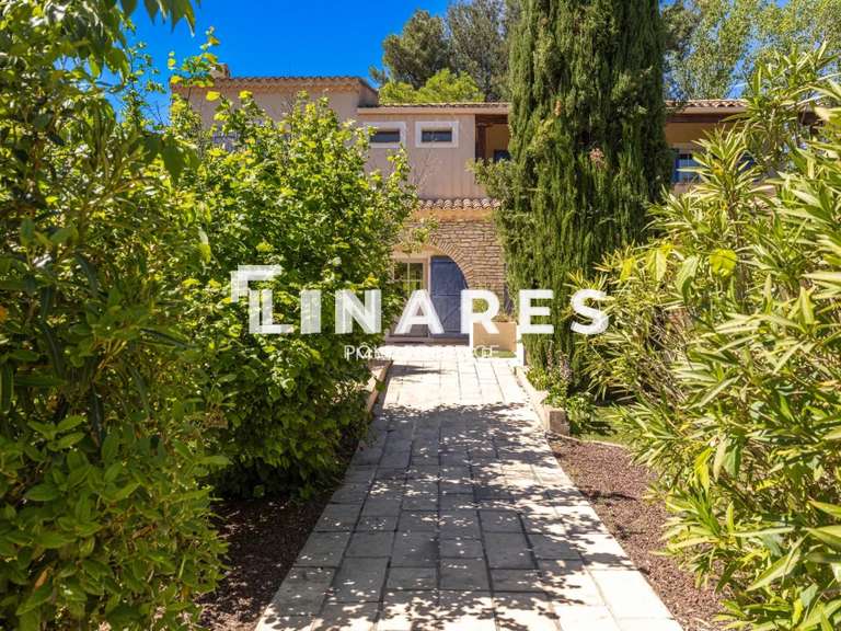 Maison Bouc-Bel-Air - 5 chambres - 308m²