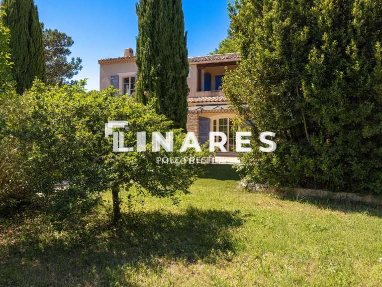 Maison Bouc-Bel-Air - 5 chambres - 308m²