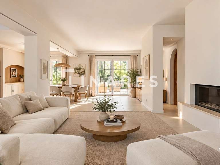 Maison Bouc-Bel-Air - 6 chambres - 308m²