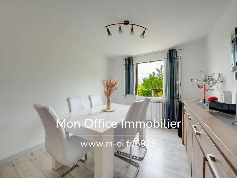 Maison Bouc-Bel-Air - 3 chambres - 90m²