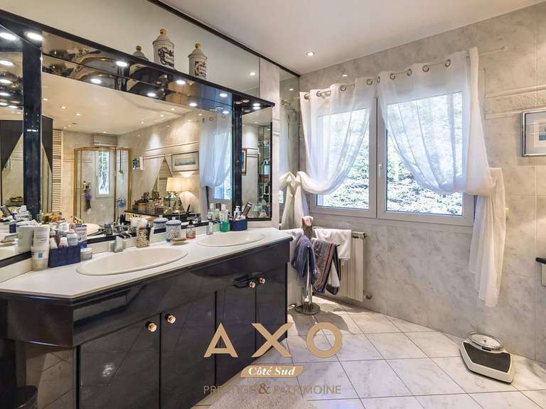 House Bouc-Bel-Air - 3 bedrooms