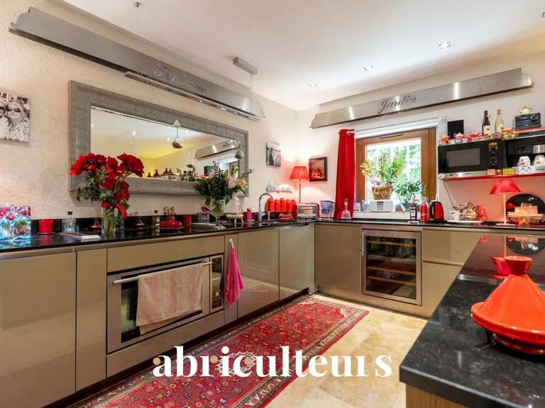 Maison Bouc-Bel-Air - 6 chambres - 495m²