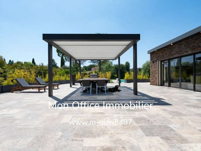 House Bouc-Bel-Air - 4 bedrooms - 170m²