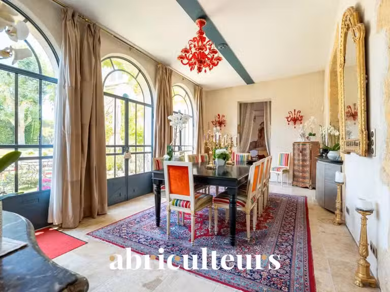 Maison Bouc-Bel-Air - 6 chambres - 495m²