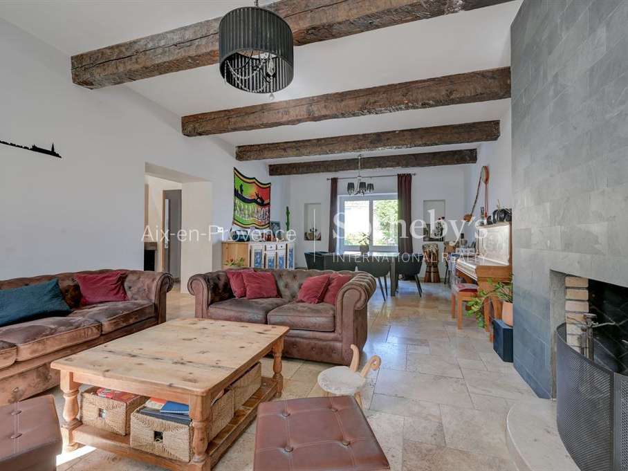 Maison Bouc-Bel-Air