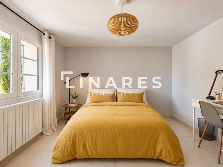 Maison Bouc-Bel-Air - 4 chambres - 161m²