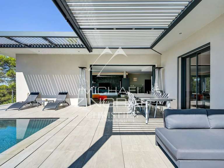 Villa Bouc-Bel-Air - 4 chambres - 271m²