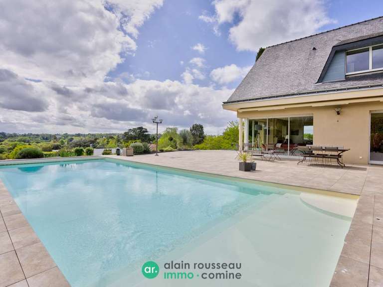 House Bouchemaine - 6 bedrooms