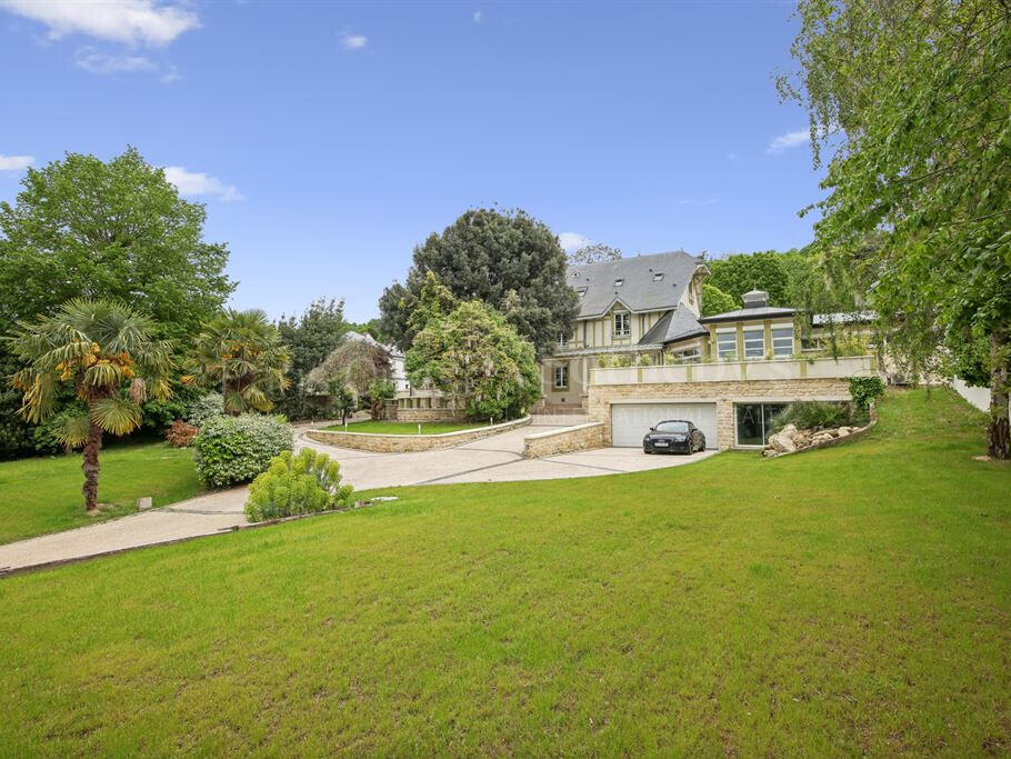 House Bougival