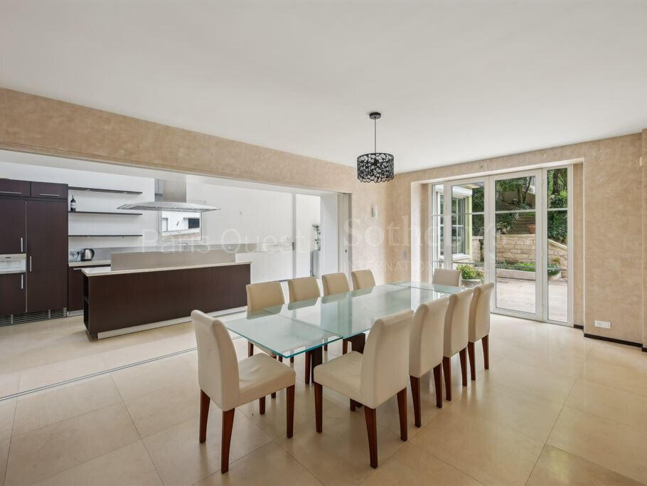 House Bougival