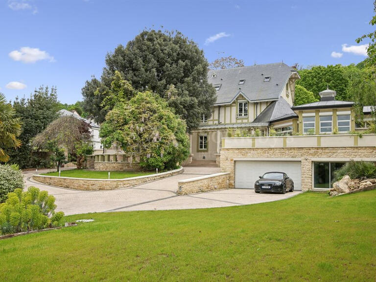 House Bougival - 6 bedrooms - 660m²