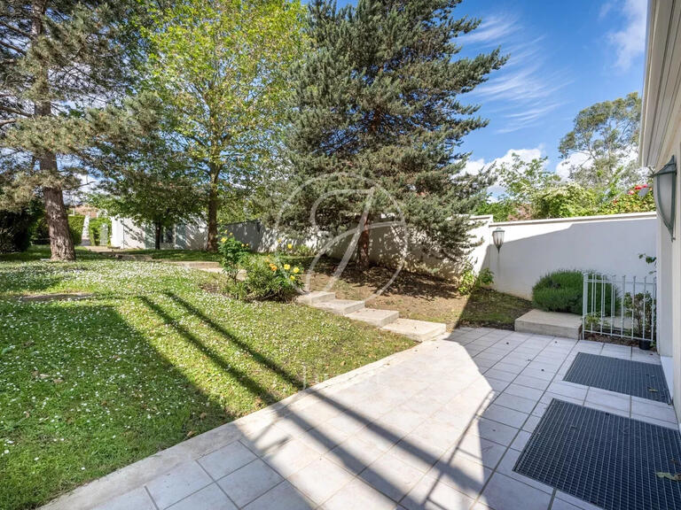 Maison Bougival - 7 chambres - 272m²