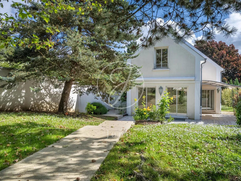 Maison Bougival - 7 chambres - 272m²
