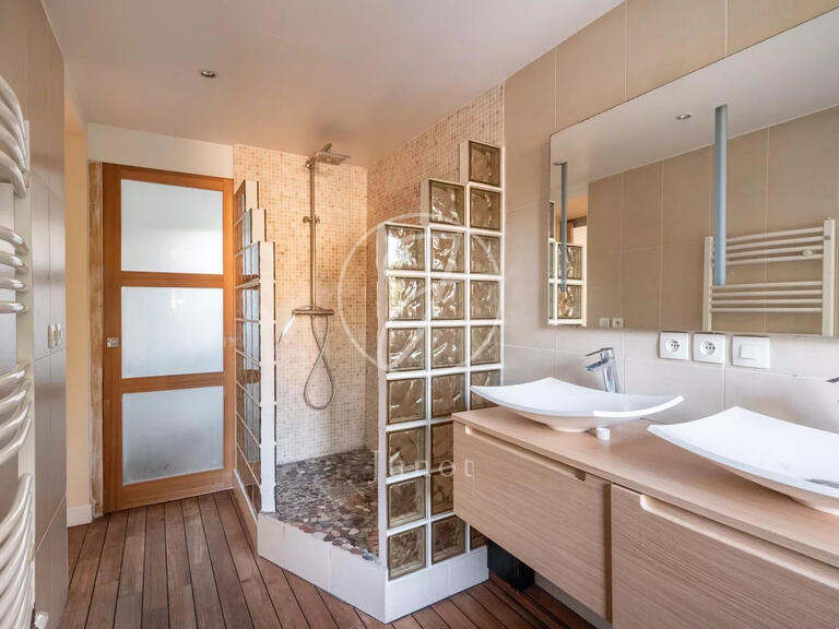 Maison Bougival - 5 chambres - 254m²