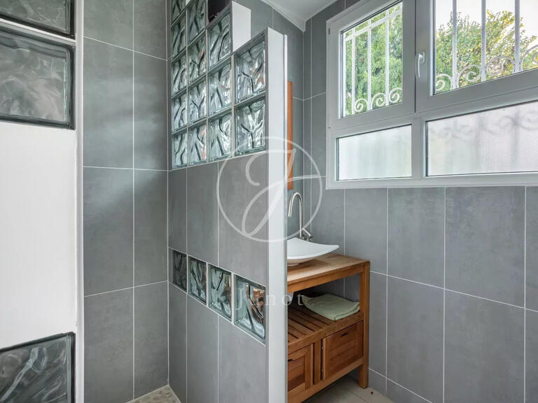 Maison Bougival - 5 chambres - 254m²