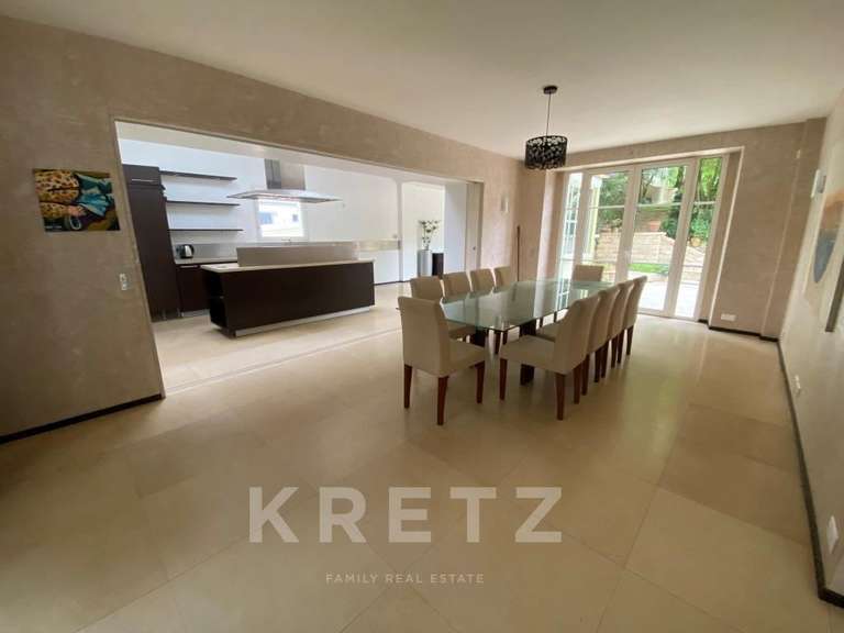 Maison Bougival - 9 chambres - 851m²