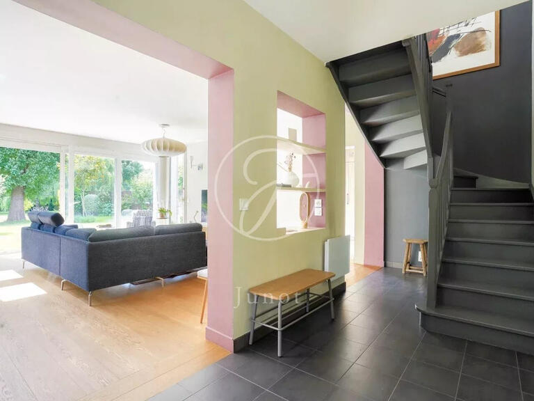 Maison Bougival - 4 chambres - 218m²