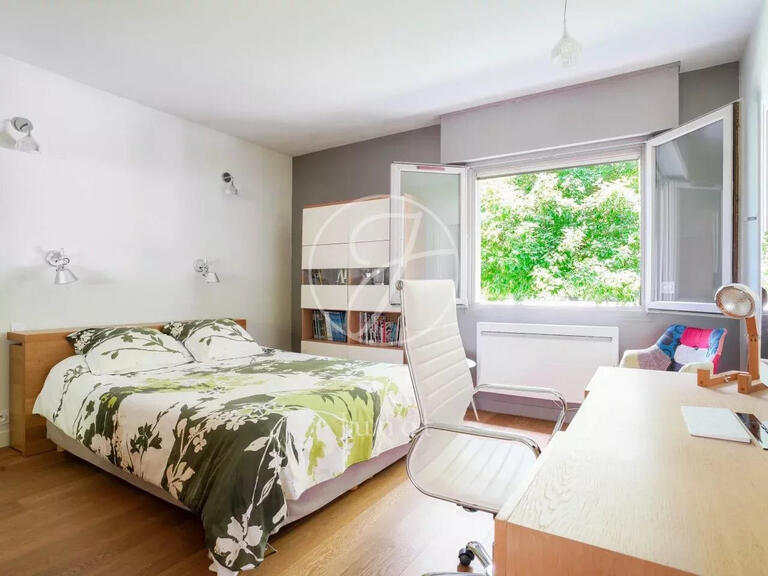 Maison Bougival - 4 chambres - 218m²