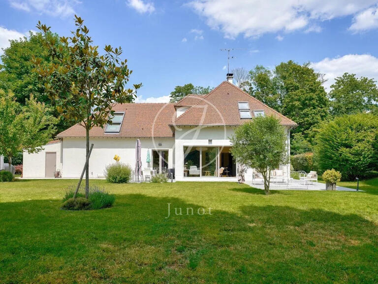 Maison Bougival - 4 chambres - 218m²