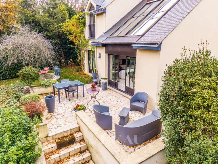 House Bougival - 5 bedrooms - 371m²
