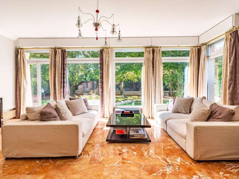 Maison Bougival - 7 chambres - 307m²