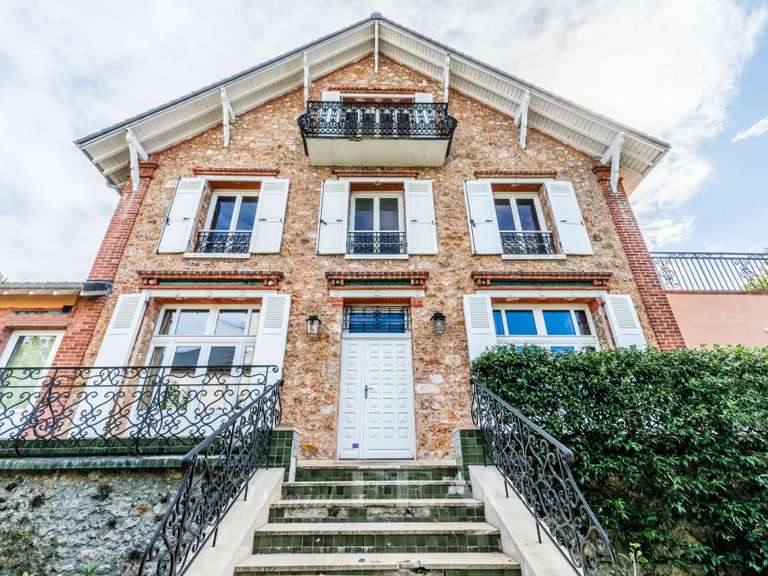 Maison Bougival - 7 chambres - 307m²